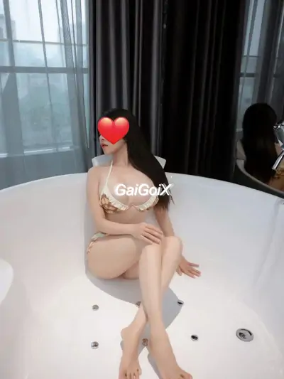 GÁI XINH BÉ SAM_ KHUÔN MẶT ẤN TƯỢNG_DA TRẮNG CHÂN DÀI_LÀM TÌNH MAX PHÊ thumb 19