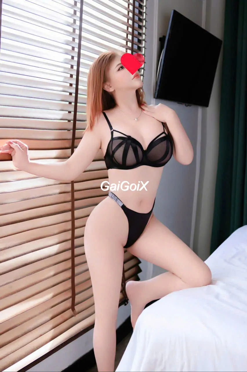 GÁI XINH PHƯƠNG NGUYỄN _ LÀM TÌNH BAO PHÊ _ BODDY GỢI CẢM _ GIÁ HỢP LÝ 1