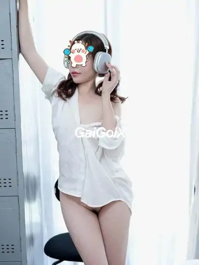 THẦN DÂM MINH TUYẾT BJ, HJ CỰC ĐỈNH CHIỀU KHÁCH NHƯ VUA CHÚA thumb 6