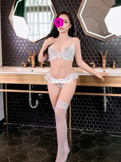 NGUYỄN NGỌC _ Gái Teen dễ thương, body nóng bỏng thumb 15