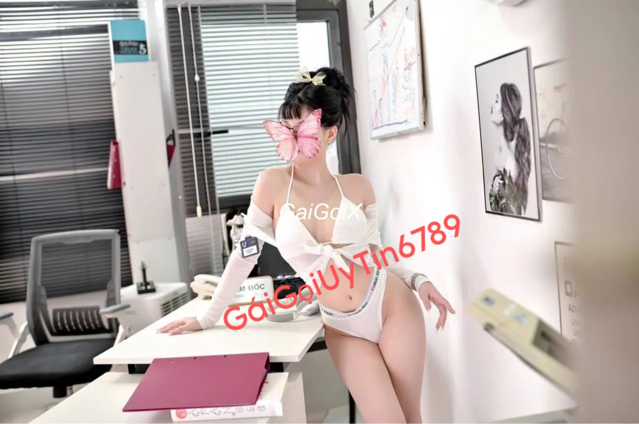 Hotgirl❤️QUỲNH CHÂU 2K4❤️Xinh Trắng Mình Dây Cao Ráo Vú Đẹp-Làm Tình Cuồng Nhiệt 1