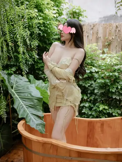 KHẢ HÂN - NÉT ĐẸP THƠ NGÂY - BODY ĐẸP MỀM MẠI thumb 15