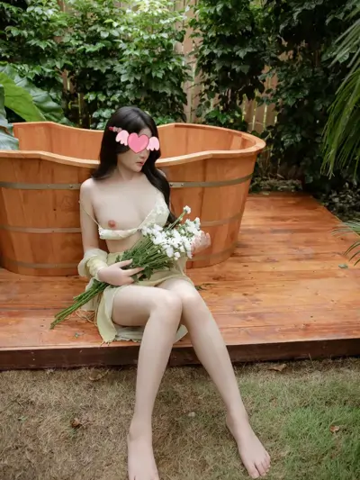 KHẢ HÂN - NÉT ĐẸP THƠ NGÂY - BODY ĐẸP MỀM MẠI thumb 18