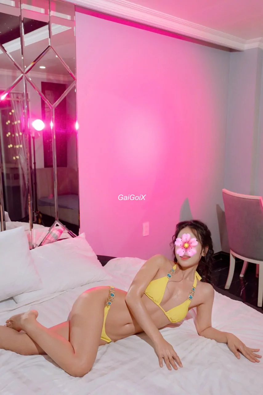 🔥BÉ NGỌC🔥 - XINH ĐẸP CAO RÁO CÙNG NỤ CƯỜI TOẢ NẮNG - BODY ĐẸP 1