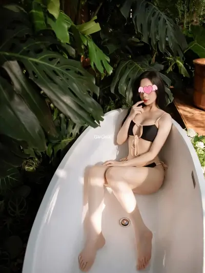 TUYẾT NHI 165CM - EM GÁI MI NHON XINH XẮN DUYÊN DÁNG thumb 2
