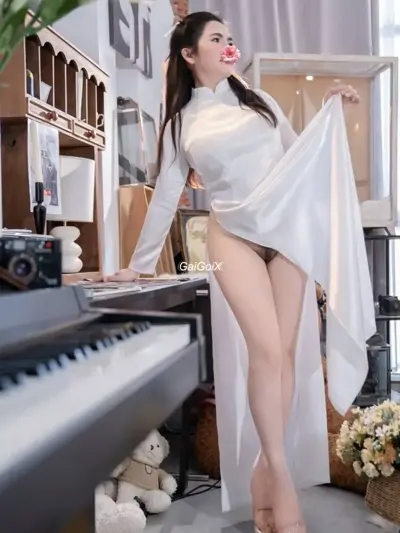 BẢO TRÂN XINH SEXY SIÊU PHẨM COSPLAY ÁO DÀI MÚC LIẾM CU ĐÁ BI CỰC DÂM CHIỀU KHÁCH thumb 5
