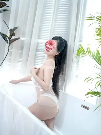 DIỄM HƯƠNG CỰC PHẨM GÁI XINH NGON DÂM SERVICE ĐỈNH VÉT MÁNG LIẾM CU ĐÁ BI BAO SƯỚNG thumb 8