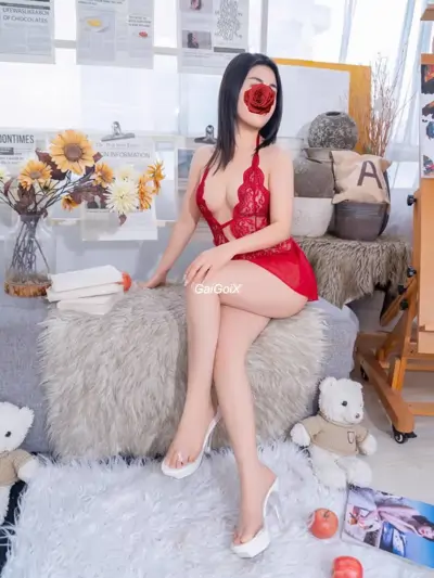 MINH TRANG XINH XẮN MÌNH DÂY CÂY CẢNH BÚ LIẾM CU CỰC DÂM _CHIỀU KHÁCH thumb 7