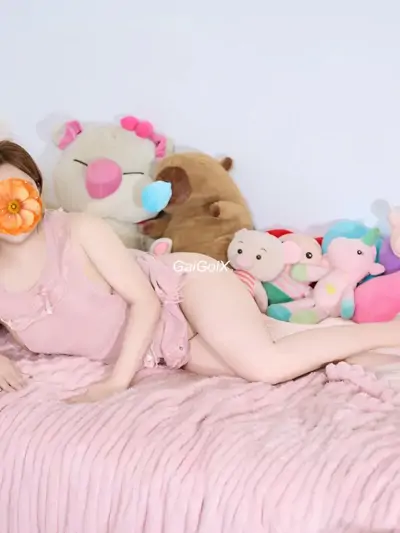 EM CÚC_ KHUÔN MẶT ƯA NHÌN - VÚ TO - MÔNG MẨY - NHẸ NHÀNG _TÌNH CẢM NHƯ NGƯỜI YÊU thumb 7