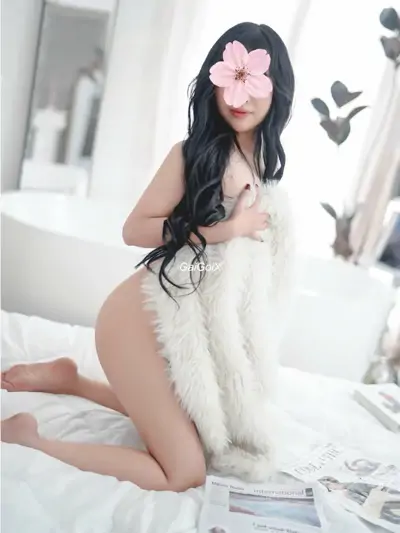 Hot ♥️Diệp Anh 2k♥️BABY DA TRẮNG -GÁI XINH ĐÁNG YÊU, BODY MƯỢT HÀNG CAO CẤP thumb 3