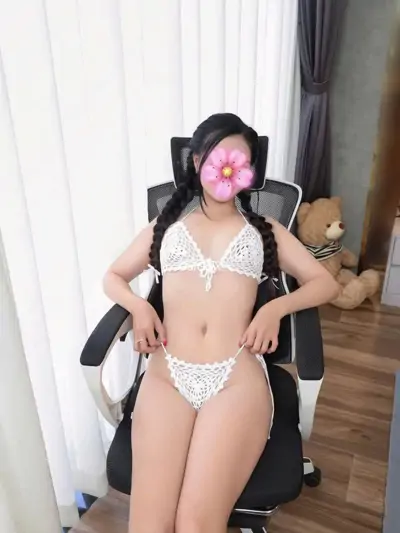 Sexy TRÀ MY _ Đẳng Cấp Gái Xinh Nuột Nà Body Cực Chuẩn_ ngọt ngào chiều chuộng thumb 2