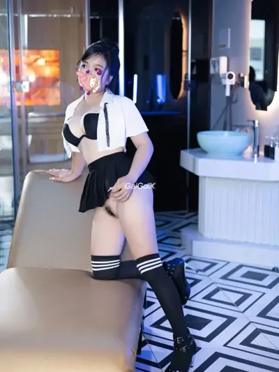 KIM NGÂN - VÚ BỰ MÔNG TO YÊU CHIỀU HẾT NẤC thumb 10