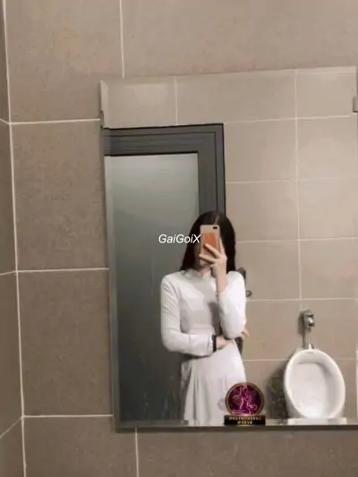 Bé Khả Hân - Sinh Viên Mới Nhập Học Dễ Thương Non Tơ thumb 3