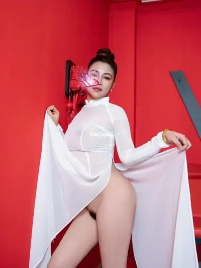 Quỳnh Như gái Miền Tây gầm cao máy thoáng điện nước dư dả Cosplay sexy áo dài, ren lưới thumb 5