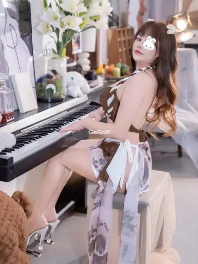 XU XU thumb 16