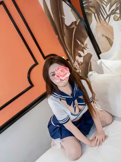 GÁI DÂM TRÂN NHI LÀM TÌNH BAO PHÊ CHIỀU KHÁCH NHƯ THƯỢNG ĐẾ thumb 19