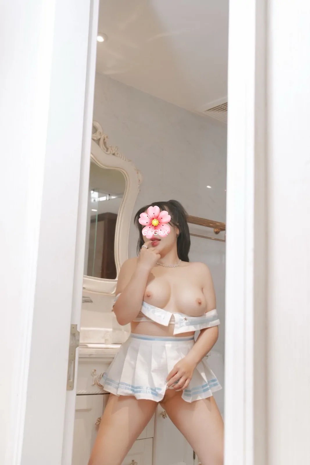 ❤️BÉ QUỲNH BABY❤️Dâm Nữ Body Sexy❤️Em Hàng Siêu Dâm❤️Chiều Khách Tới Bến 1