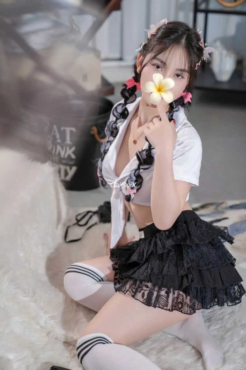 TIỂU LINH _ XINH DÂM MÌNH DÂY 1